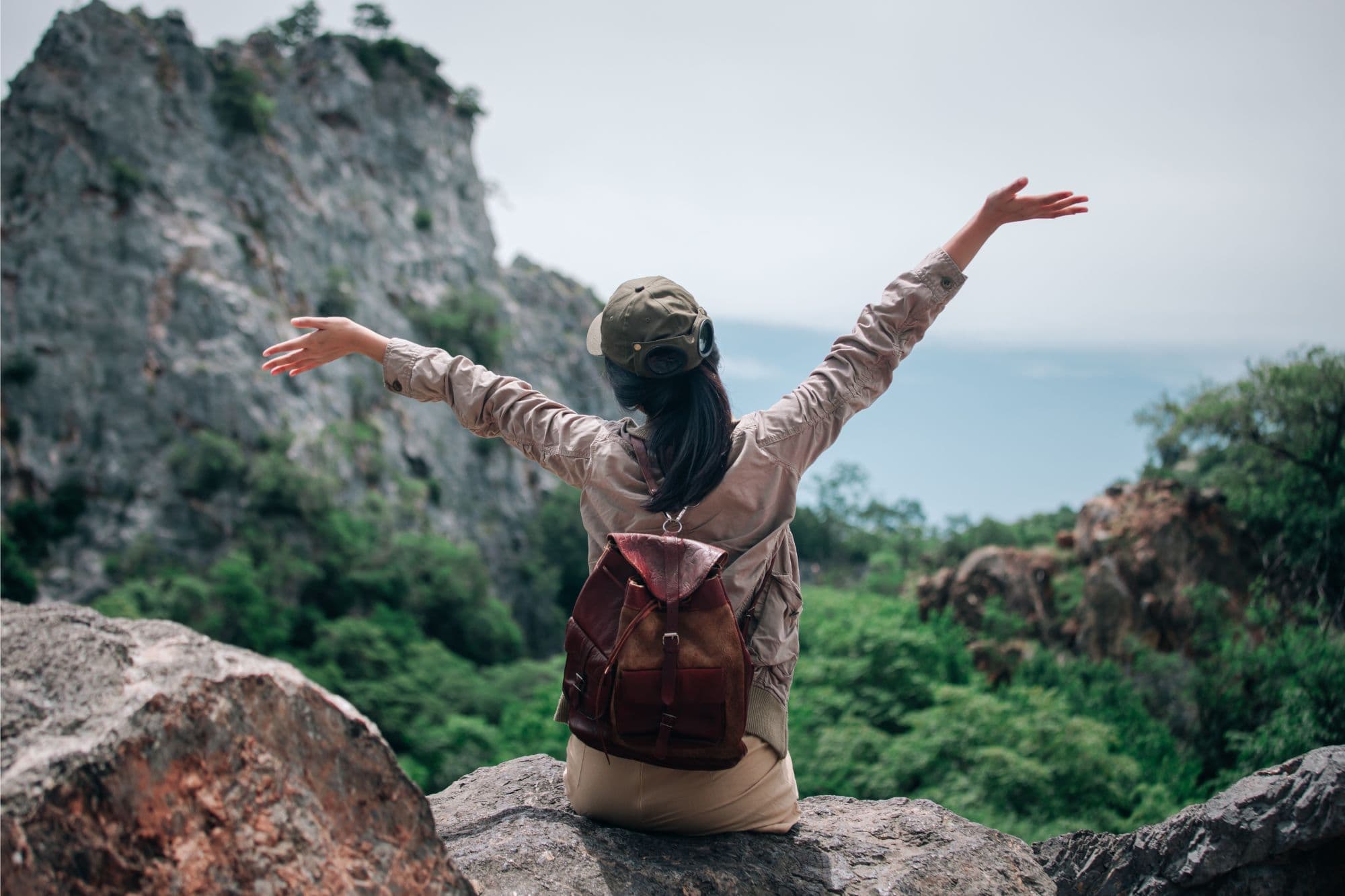 female-solo-traveler